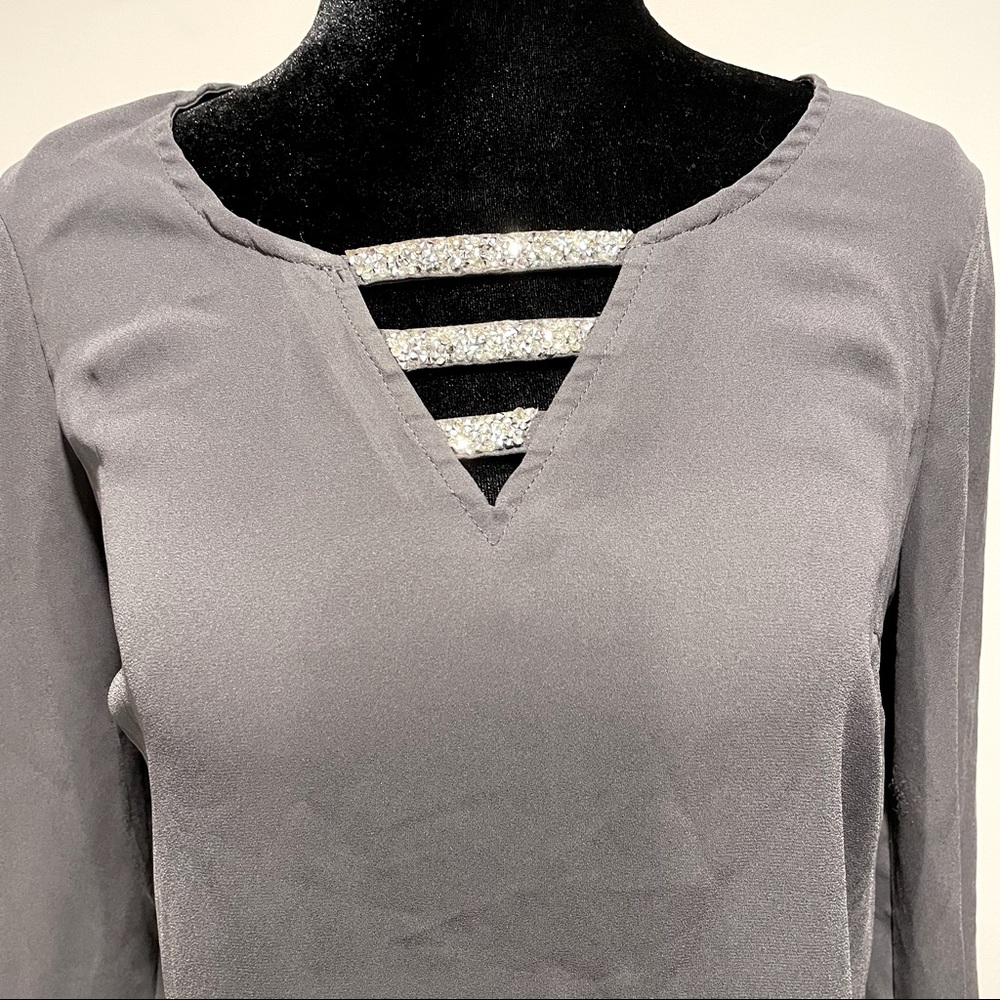 Juicy Couture Sparkly V neck Blouse XS